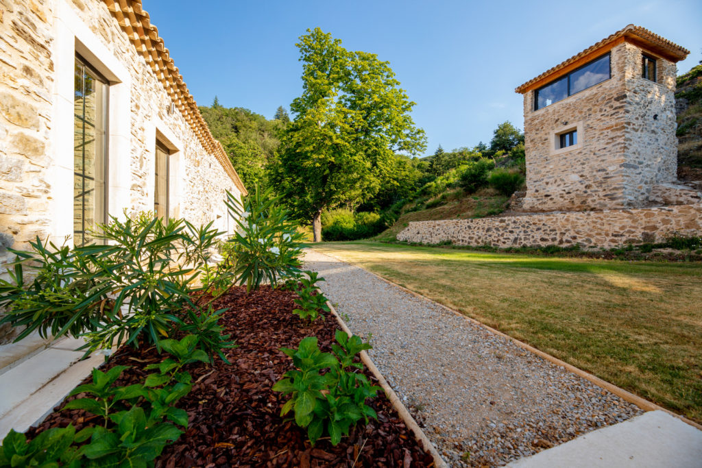 Domaine Merlac Languedoc location maison de vacances piscine séminaire